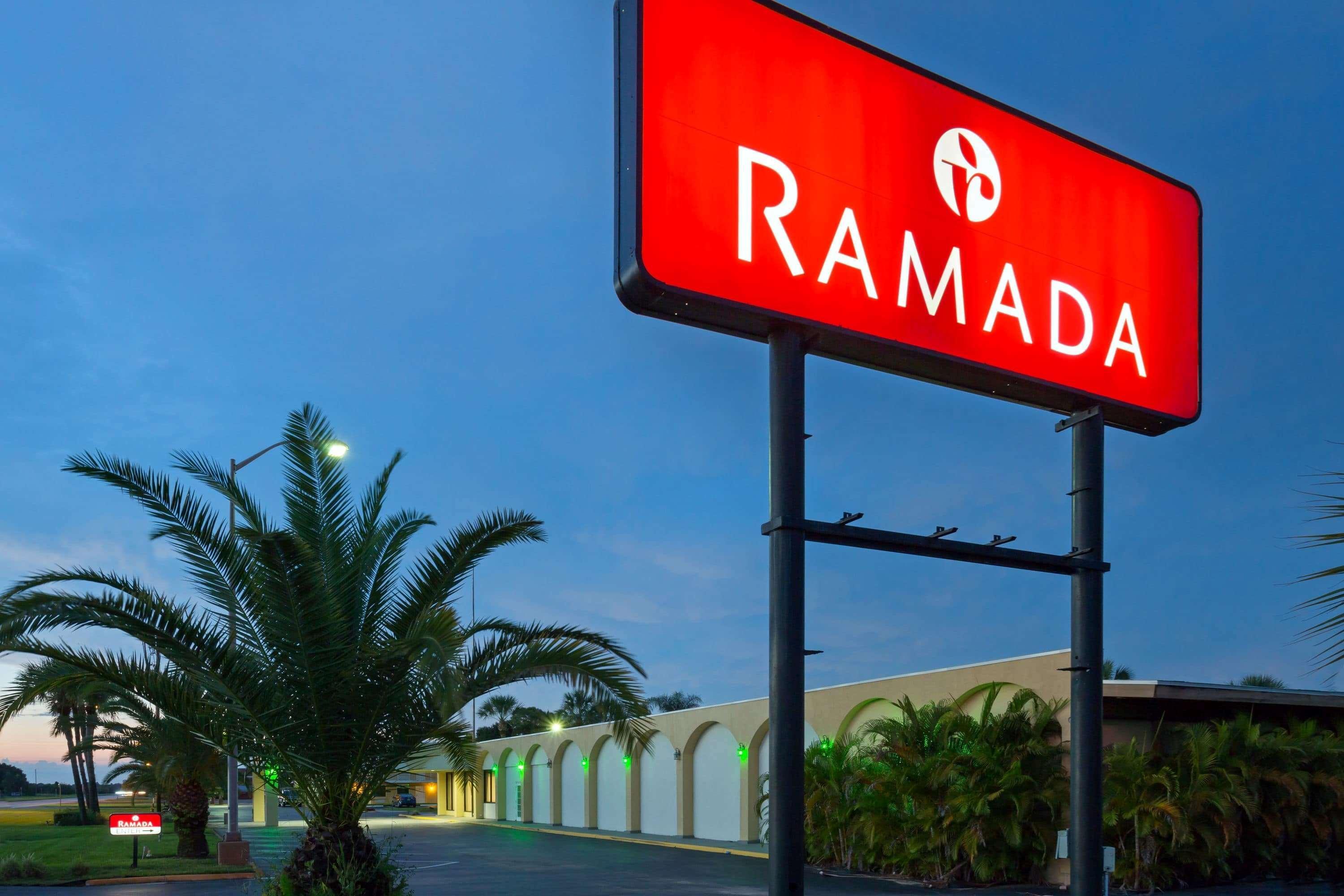 Ramada By Wyndham Lake Placid Exterior photo