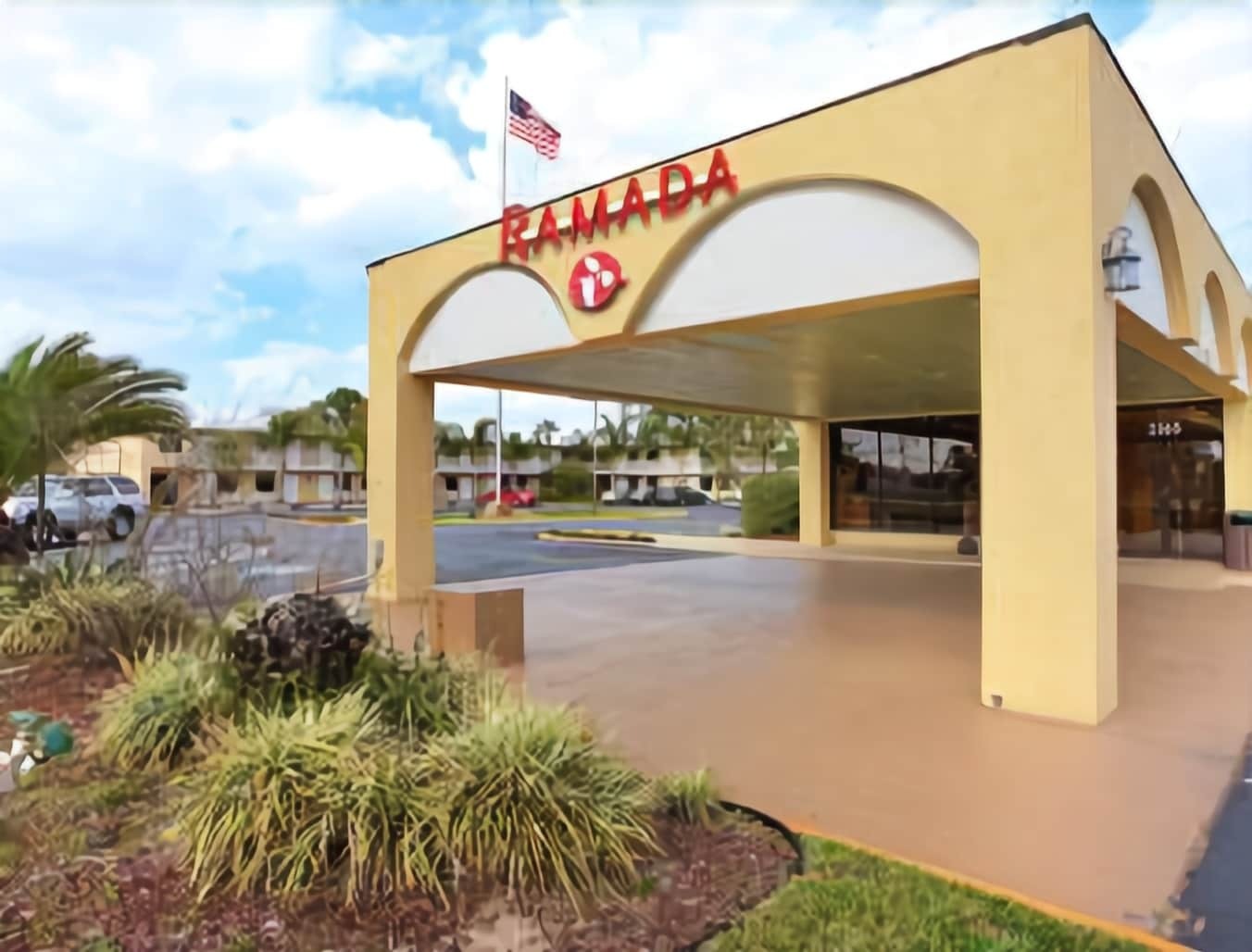 Ramada By Wyndham Lake Placid Exterior photo